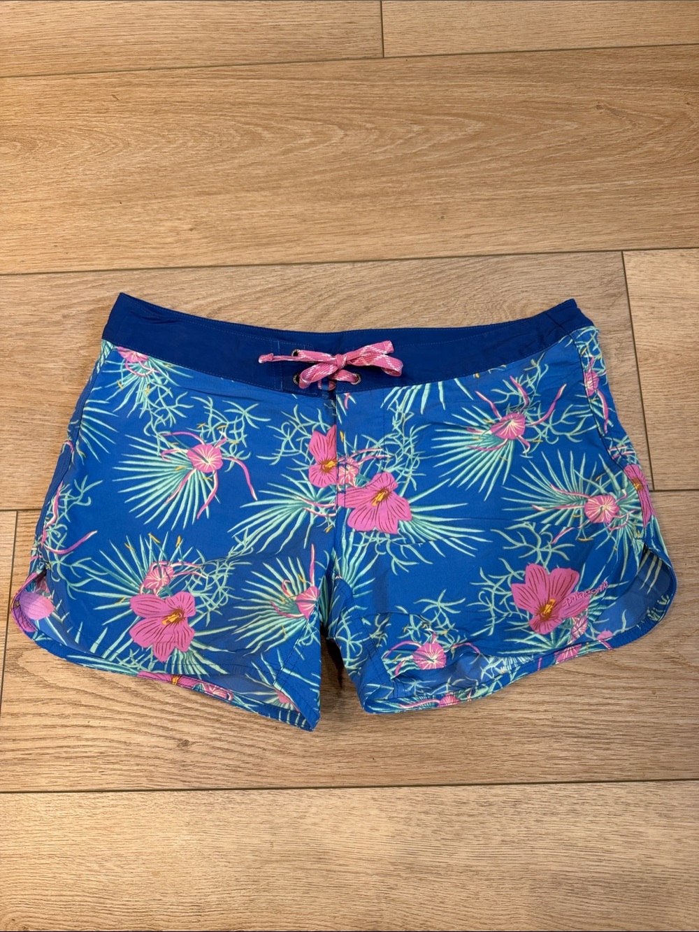 Patagonia Floral Wavefarer Board Shorts